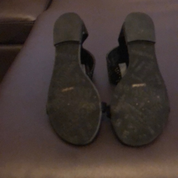 Sandals - Picture 5 of 5